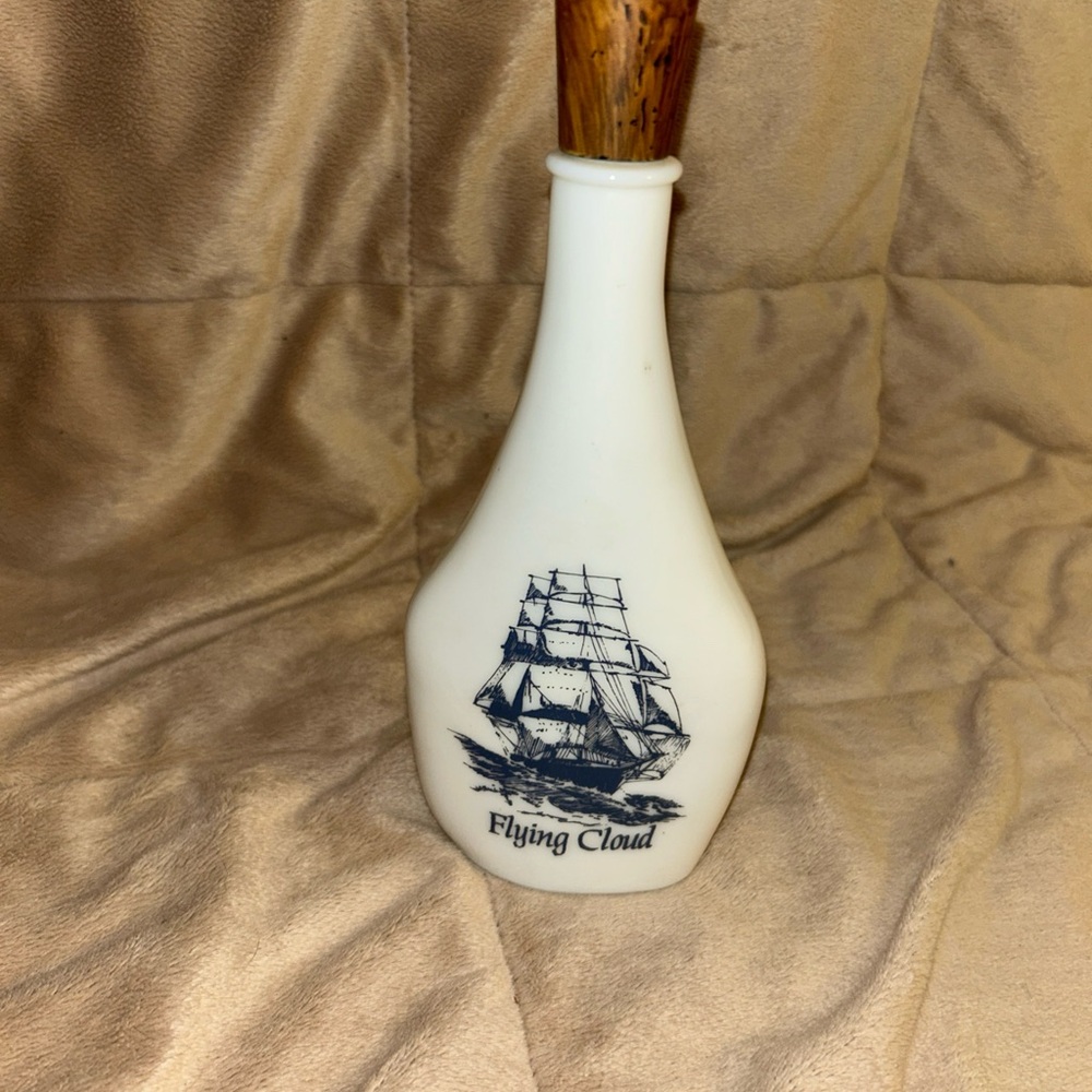 Old spice empty flying cloud Ships flask decanter